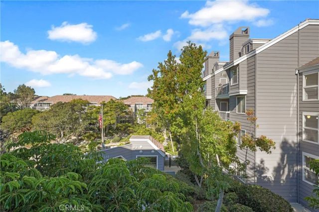 20331 Bluffside 307, Huntington Beach, CA 92646