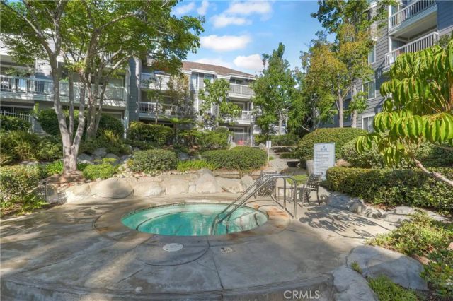 20331 Bluffside 307, Huntington Beach, CA 92646