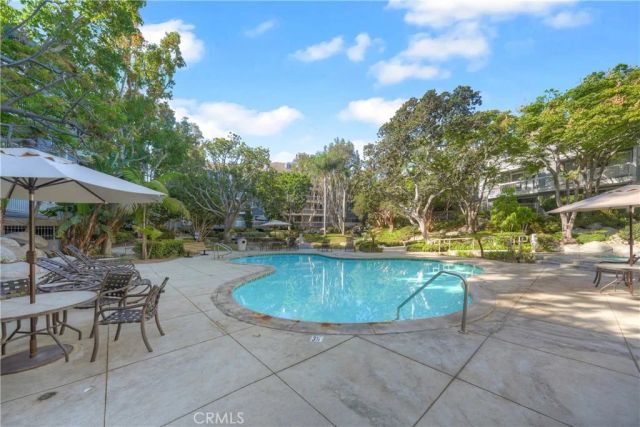 20331 Bluffside 307, Huntington Beach, CA 92646