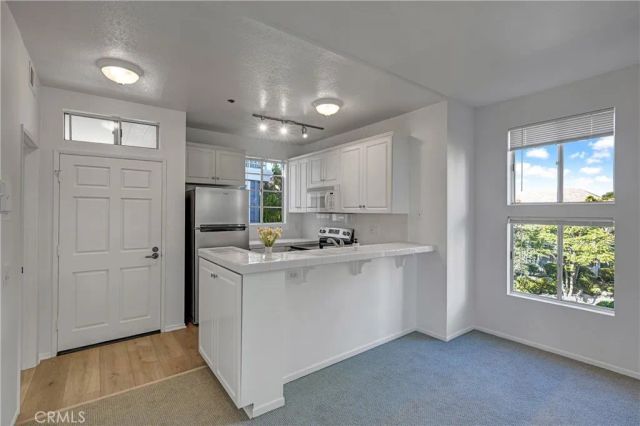 20331 Bluffside 307, Huntington Beach, CA 92646