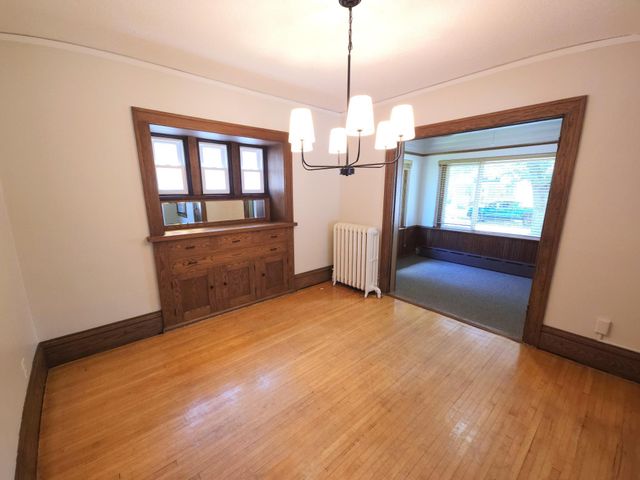 920 20th Avenue SE, Minneapolis, MN 55414