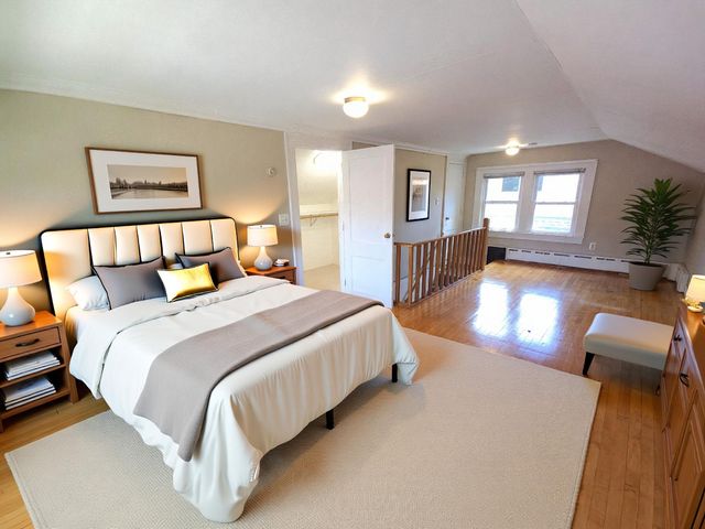 920 20th Avenue SE, Minneapolis, MN 55414