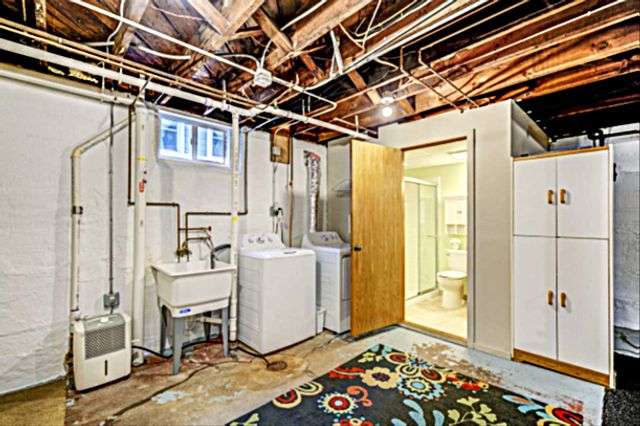920 20th Avenue SE, Minneapolis, MN 55414