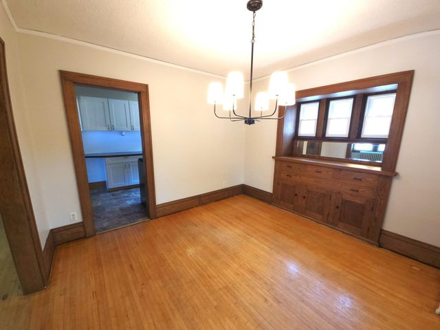 920 20th Avenue SE, Minneapolis, MN 55414