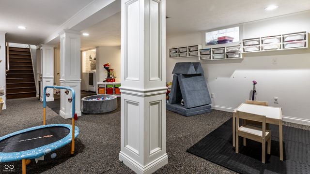 4718 Winthrop Avenue, Indianapolis, IN 46205