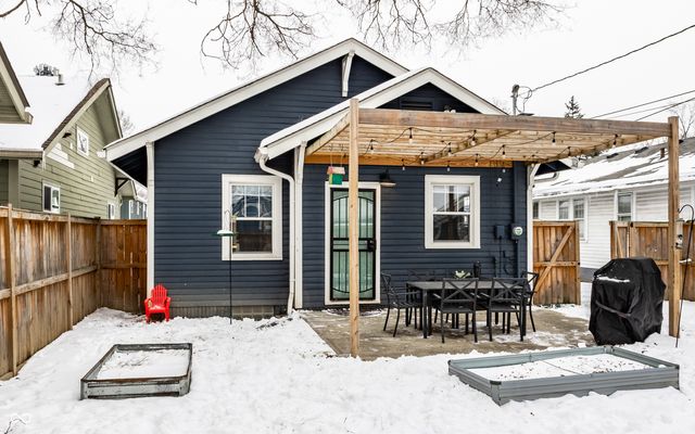 4718 Winthrop Avenue, Indianapolis, IN 46205