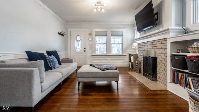 4718 Winthrop Avenue, Indianapolis, IN 46205