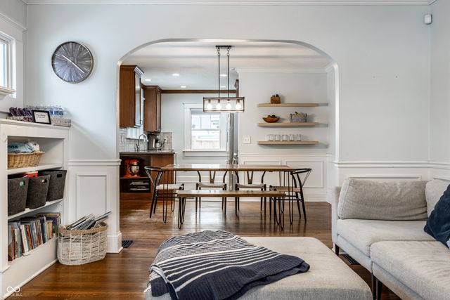 4718 Winthrop Avenue, Indianapolis, IN 46205