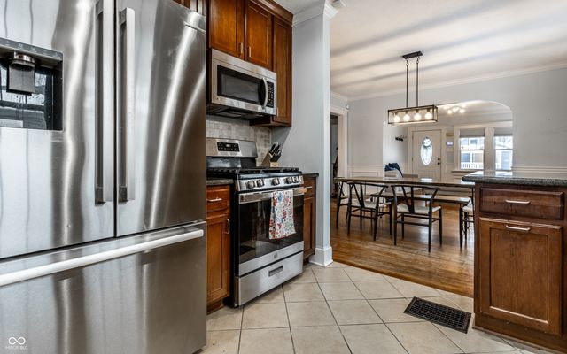 4718 Winthrop Avenue, Indianapolis, IN 46205