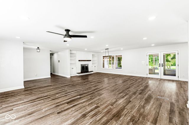 4401 King Arthur Court, Carmel, IN 46033
