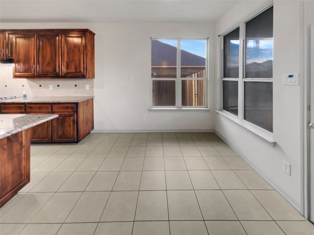 1005 Rio Vista Drive, Desoto, TX 75115