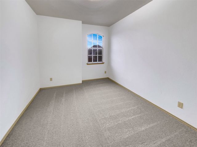 1005 Rio Vista Drive, Desoto, TX 75115