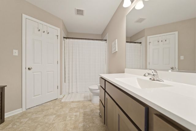 1074 E 114th Avenue, Crown Point, IN 46307