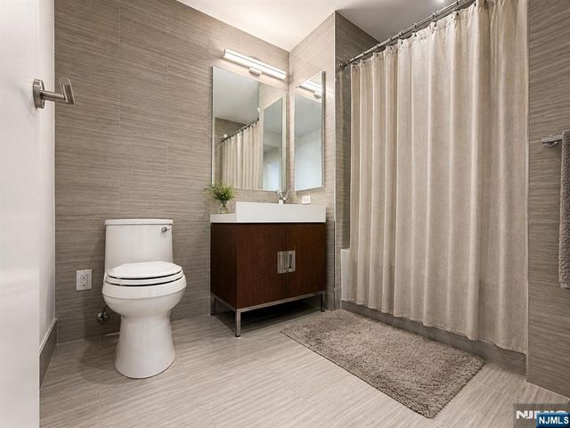 99 Hudson Street 2811, Jersey City, NJ 07302