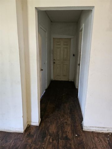 421 N 10th St, Fort Pierce, FL 34950