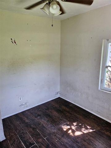 421 N 10th St, Fort Pierce, FL 34950
