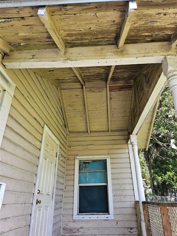 421 N 10th St, Fort Pierce, FL 34950