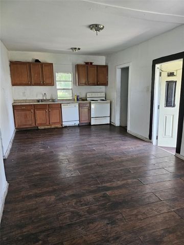 421 N 10th St, Fort Pierce, FL 34950