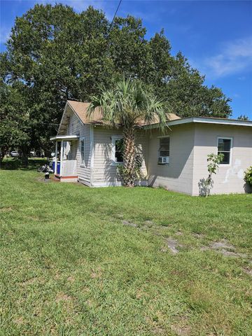 421 N 10th St, Fort Pierce, FL 34950