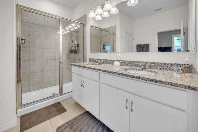24401 SUNNYS HALO WAY, Sorrento, FL 32776