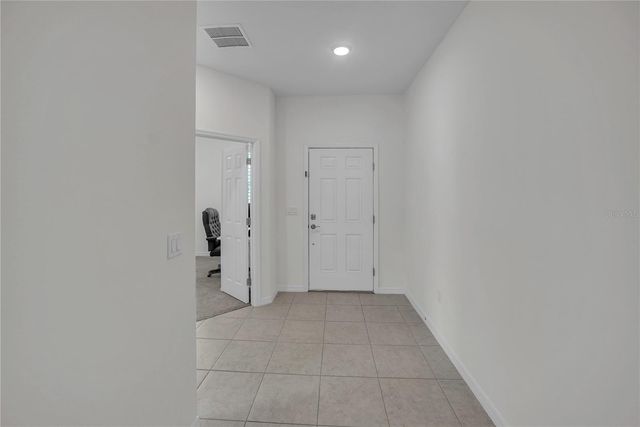 24401 SUNNYS HALO WAY, Sorrento, FL 32776