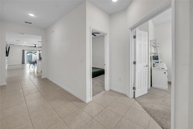 24401 SUNNYS HALO WAY, Sorrento, FL 32776
