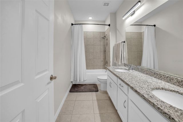 24401 SUNNYS HALO WAY, Sorrento, FL 32776