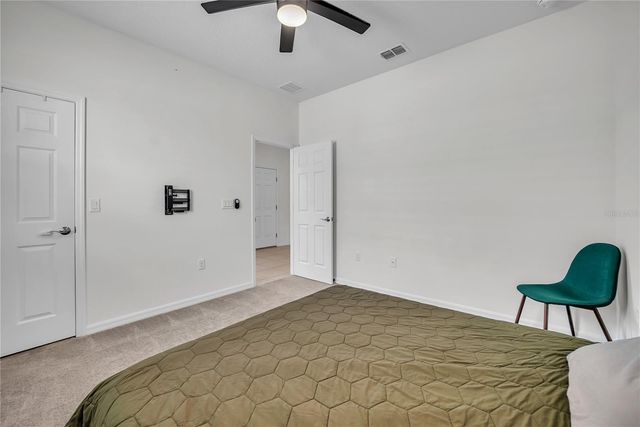 24401 SUNNYS HALO WAY, Sorrento, FL 32776