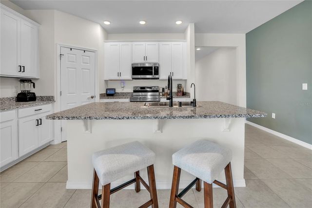 24401 SUNNYS HALO WAY, Sorrento, FL 32776