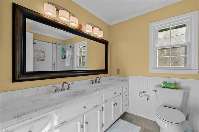 4 Horseshoe Court, Greensboro, NC 27410