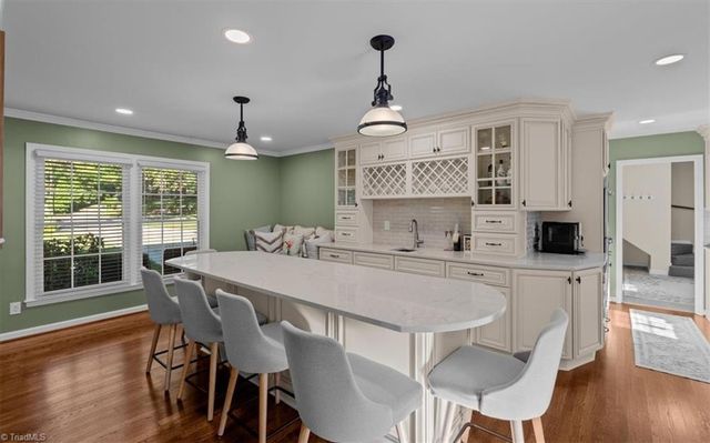 4 Horseshoe Court, Greensboro, NC 27410