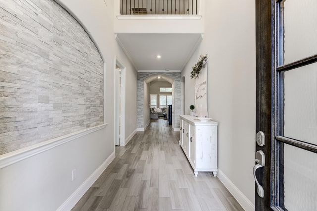 16918 Deep Falls Drive, Cypress, TX 77433