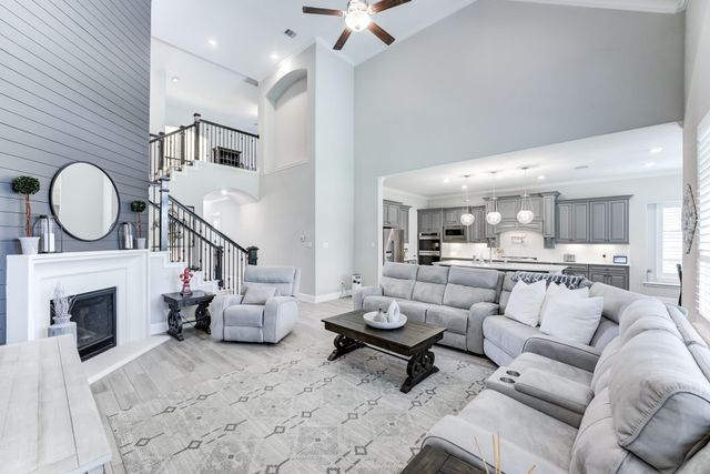 16918 Deep Falls Drive, Cypress, TX 77433