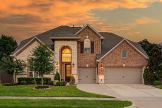 16918 Deep Falls Drive, Cypress, TX 77433
