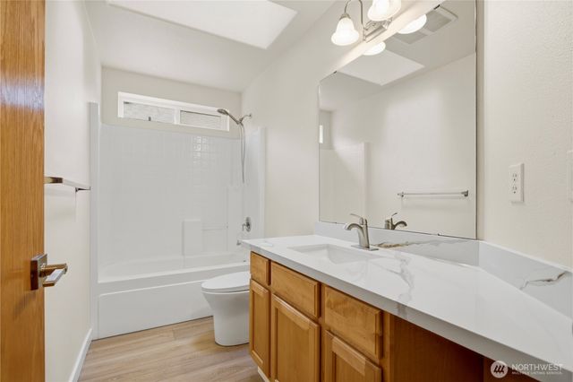 460 Ilwaco Avenue NE, Renton, WA 98059