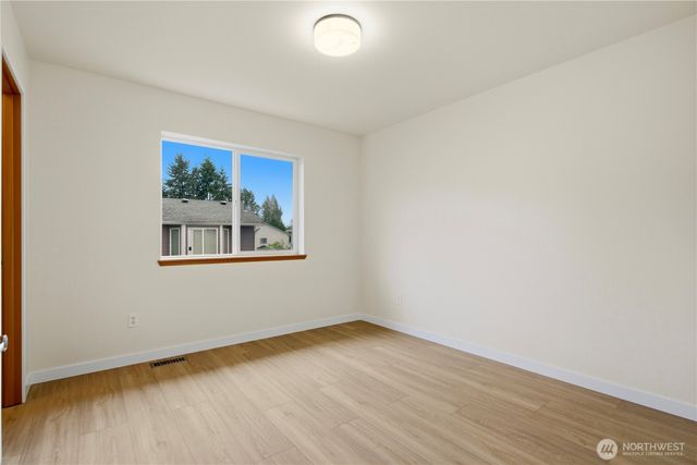 460 Ilwaco Avenue NE, Renton, WA 98059