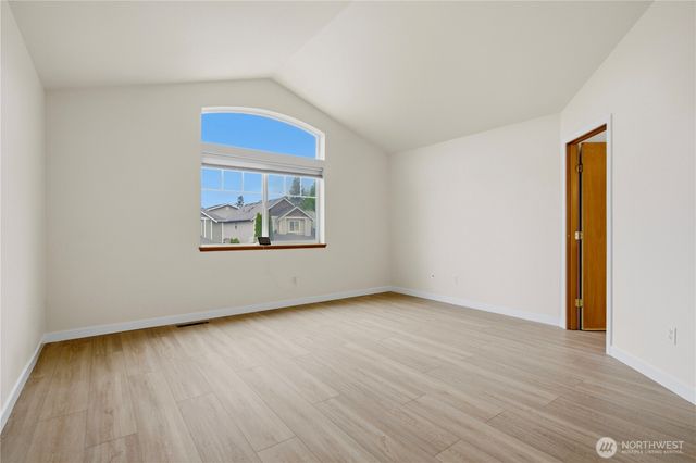 460 Ilwaco Avenue NE, Renton, WA 98059