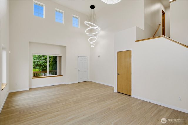 460 Ilwaco Avenue NE, Renton, WA 98059