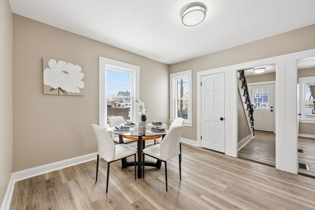 29 Lowell Ave, West Springfield, MA 01089