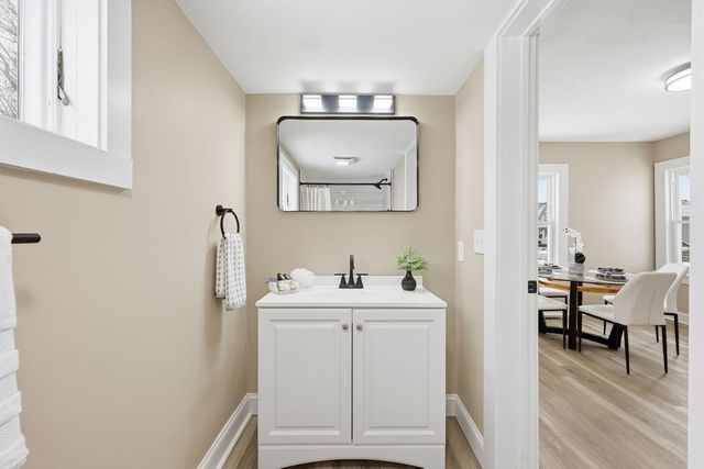 29 Lowell Ave, West Springfield, MA 01089