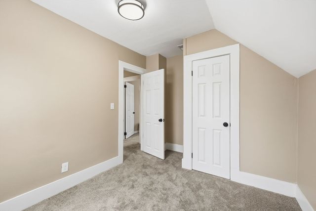 29 Lowell Ave, West Springfield, MA 01089