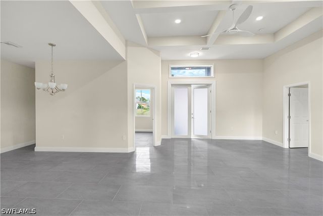 1043 Albert AVE, Lehigh Acres, FL 33971