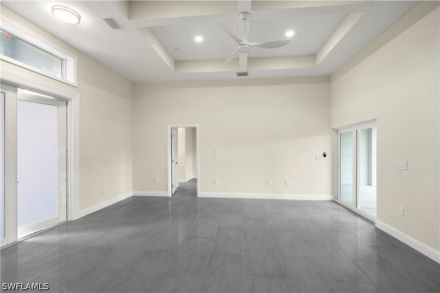 1043 Albert AVE, Lehigh Acres, FL 33971