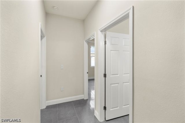 1043 Albert AVE, Lehigh Acres, FL 33971
