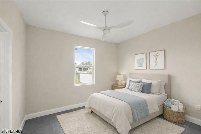 1043 Albert AVE, Lehigh Acres, FL 33971