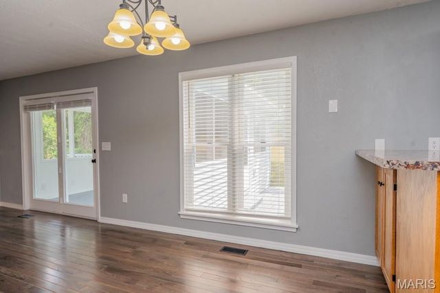 218 S King Street, Lebanon, MO 65536