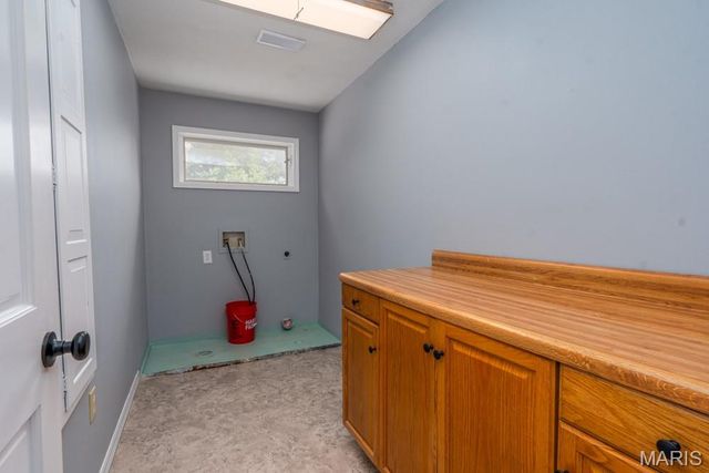 218 S King Street, Lebanon, MO 65536