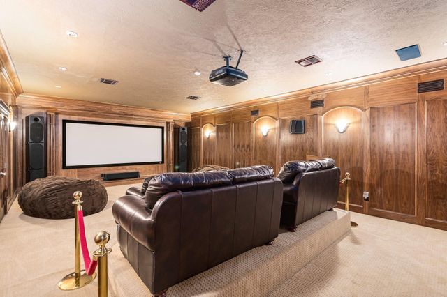 1239 Lagoon Drive, Crystal Beach, TX 77650