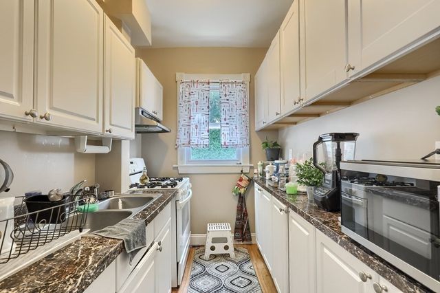 179 Tremont St, New Bedford, MA 02740