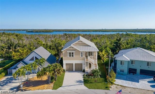 311 Donora BLVD, Fort Myers Beach, FL 33931